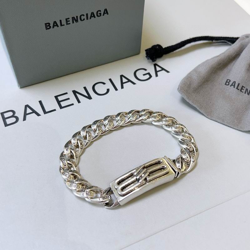 Balenciaga Bracelet 04yxh47